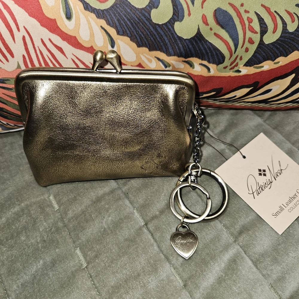 Patricia Nash Gold Key & Card Holder